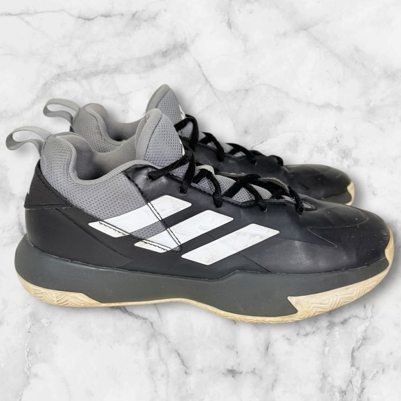 adidas Other - Kids Adidas Cross 'Em Up Select size 5.5